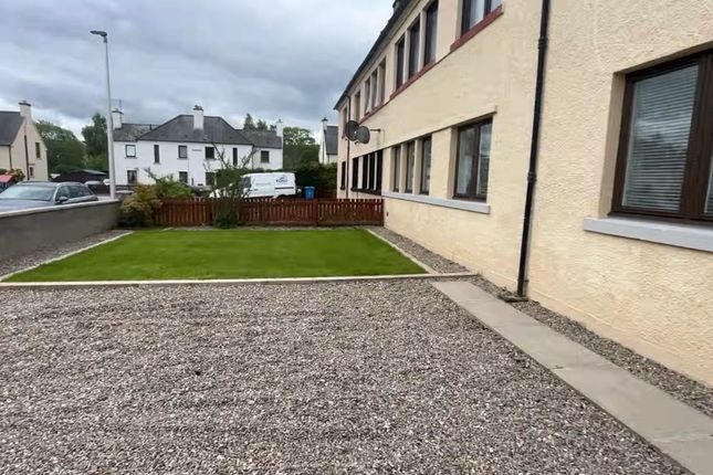 9, Burns Crescent, Dingwall photo 2