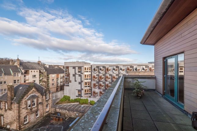 Thumbnail Flat to rent in Holyrood Road, The Park, Edinburgh