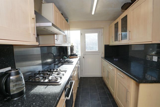 Cheltenham Road, Bradford photo 5