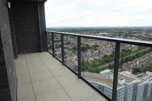 Prince Regent Road, Hounslow photo 4