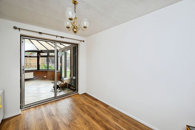 7, Lytham Road, Nottingham photo 4