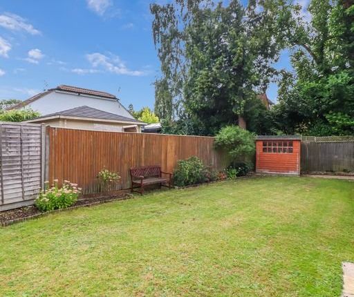 Bungalow for sale in Peterhill Close, Chalfont St Peter, Buckinghamshire