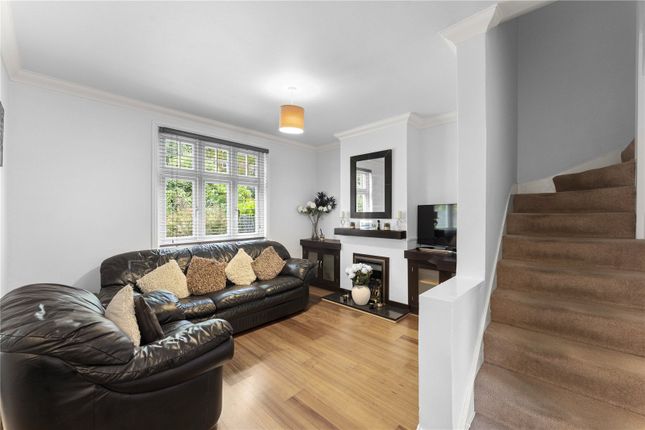 2, Belle Vue Terrace, Harefield photo 3