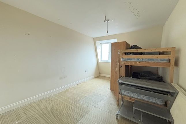 Flat 14, Five-O-One, Bournemouth photo 3