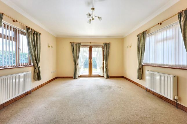 9a Golwg Y Mynydd, Llangadog photo 4