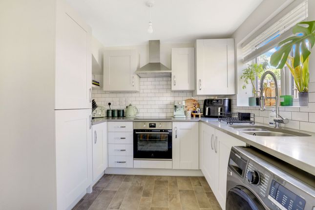 36 Kingfisher Road, Nottingham photo 3
