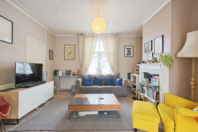 174, Burrage Road, London photo 4