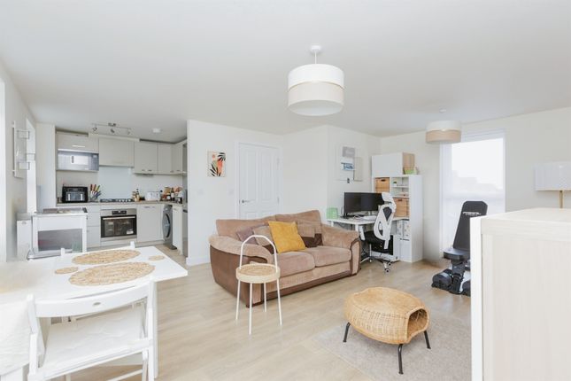 125, Tay Road, Leicester photo 4