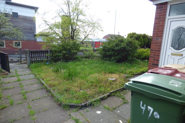 470 , Crompton Way, Bolton photo 2