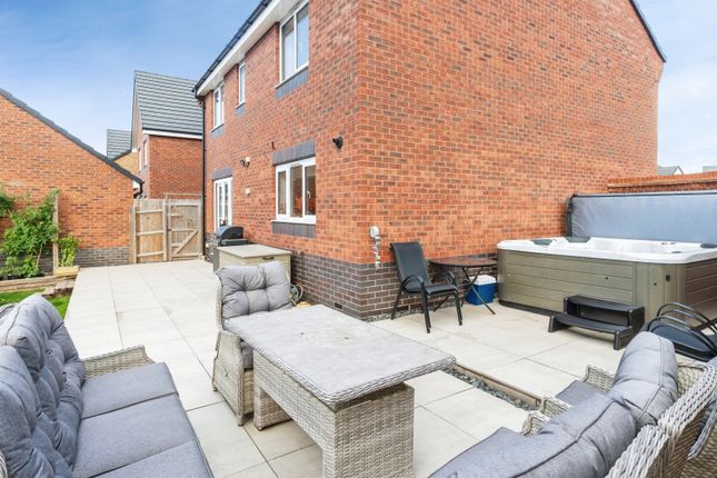 114, Stone Drive, Shifnal photo 4
