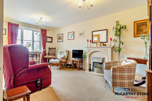 35 Edwards Court, Queens Road, Attleborough photo 3