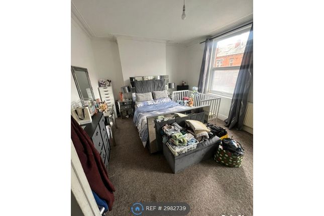 Mexborough Drive, Leeds photo 5