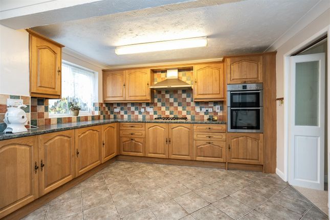 24, Sunningdale Avenue, Spalding photo 2