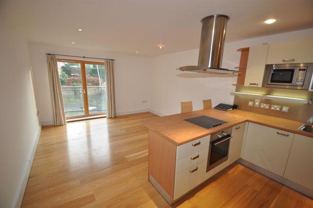 Epsom Road, Guildford photo 3