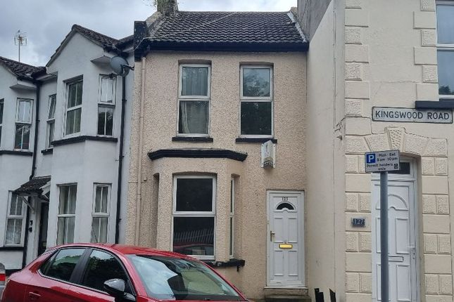 Thumbnail Terraced house to rent in Kingswood Road, Gillingham