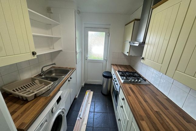 9, Kingston Road, High Wycombe photo 3
