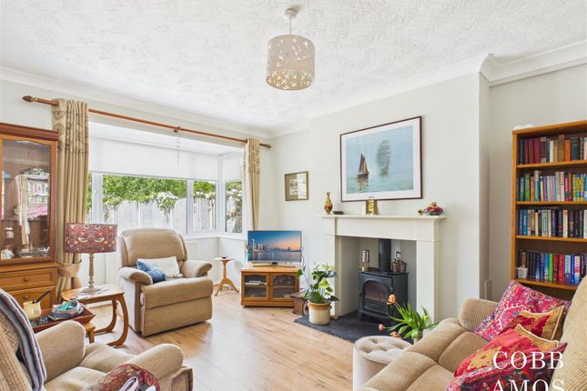 5, Chapel Orchard, Weobley photo 2