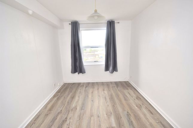 34, St. Keyna Court, BRISTOL photo 4
