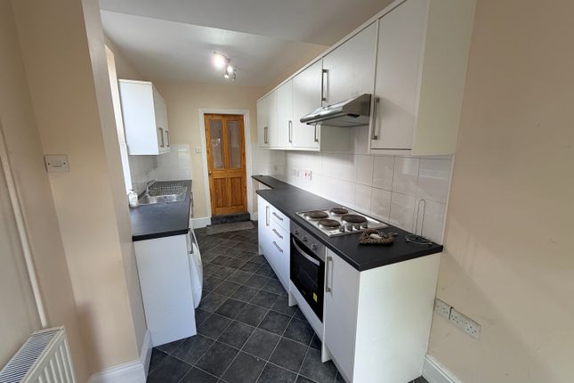 260, Lichfield photo 2