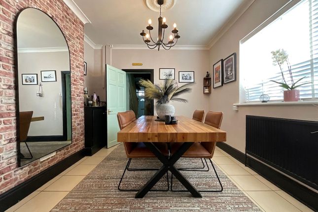 4 Ashville Avenue, Scarborough photo 4