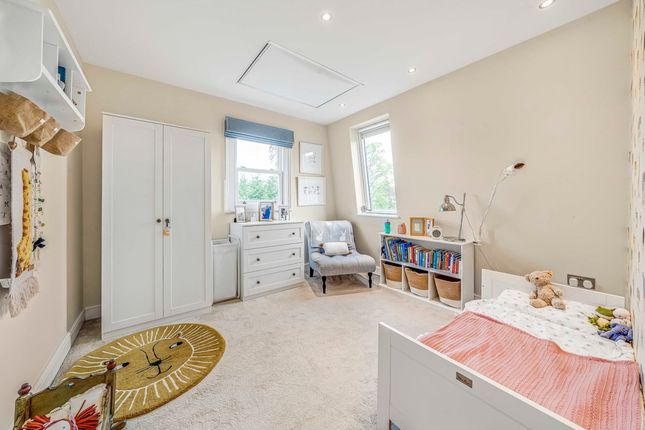 Kfh-67_Hopton_Road-1