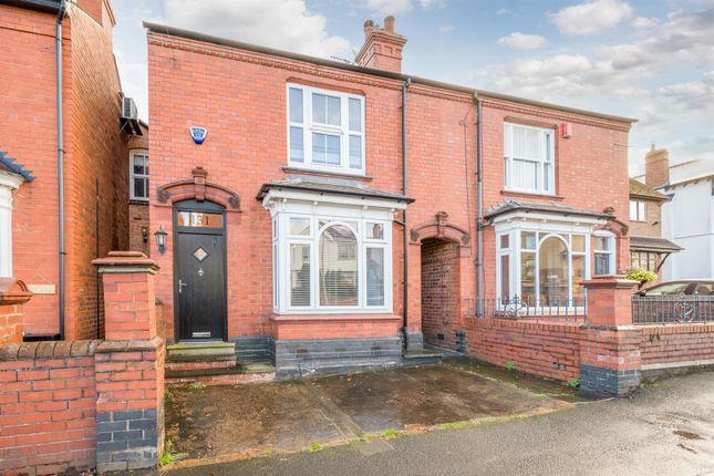 Semi-detached house to rent in Vicarage Road, Wollaston, Stourbridge
