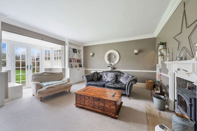 Poultons Lodge, Moor Lane, Lingfield photo 3