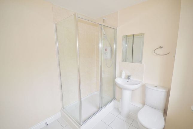 57 Scarlett Avenue, Aylesbury photo 4