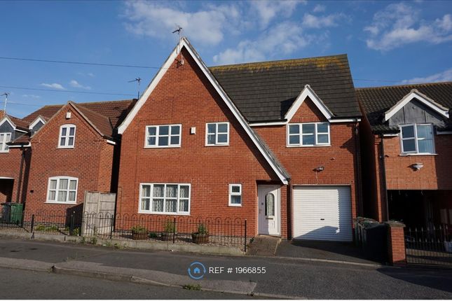 Detached house to rent in Pevensey Road, Loughborough