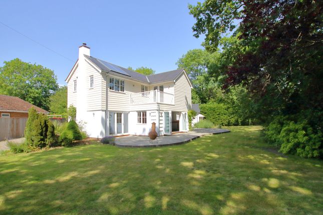 4 Bed Detached House For Sale In Everton Road Hordle - 