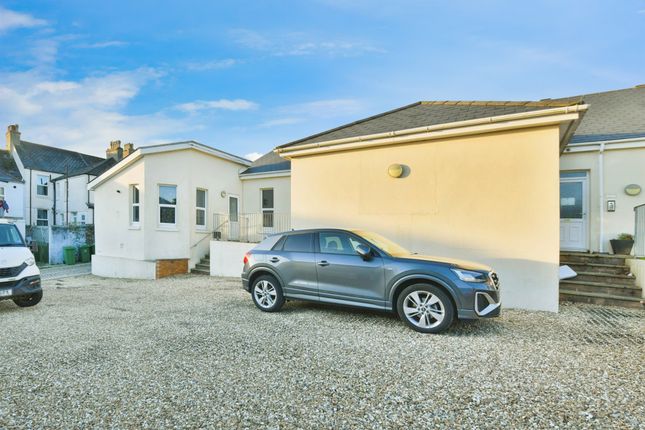 2-bed other on 16, Thomas Lane, Plymouth, £160,000