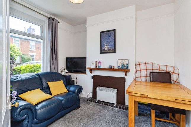 67, Peel Terrace, Stafford photo 4