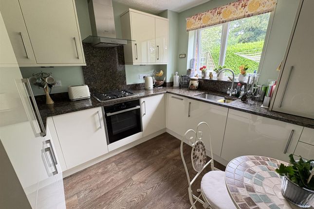 17, Sourton Place, Daventry photo 3