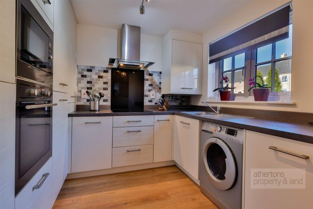 18, Fountain Way, Whalley photo 4