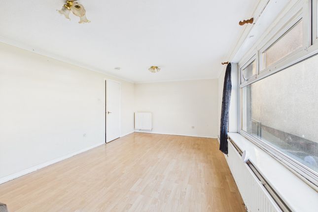 14A, Montgomerie Street, Ardrossan photo 3