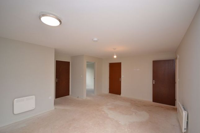 Flat 4 Kings Pit Mews, Brook Lane, Orrell, WN5 8JJ photo 4