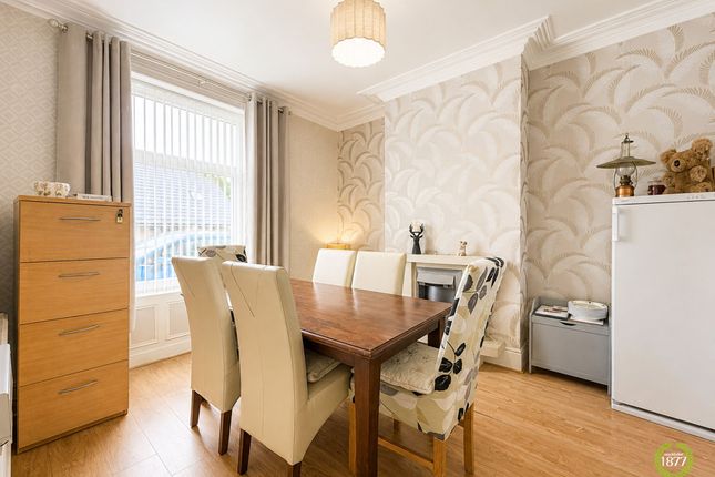104 Sparth Road, Accrington photo 3