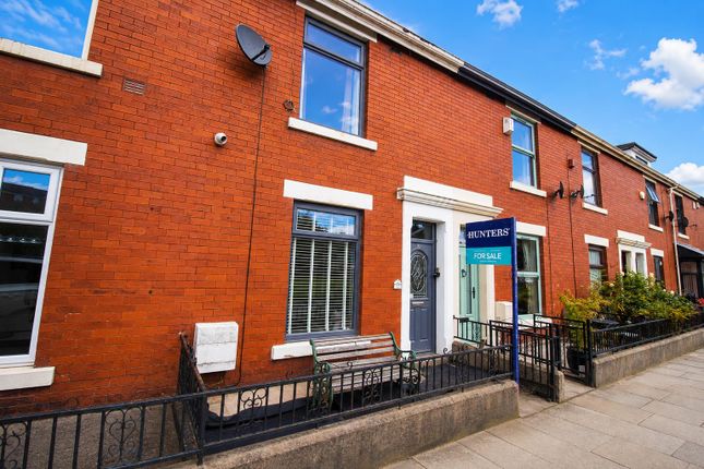 16, Woodland Place, Lower Darwen Darwen photo 4