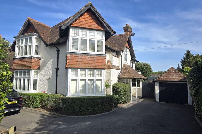 Thumbnail Detached house for sale in Goring Road, Steyning