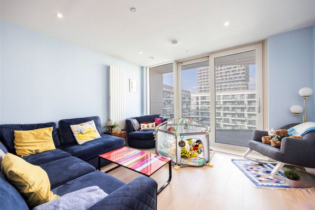 Thumbnail Flat for sale in Royal Crest Avenue, London