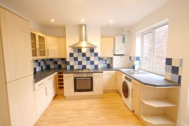 Heathcote Avenue, Hatfield photo 2