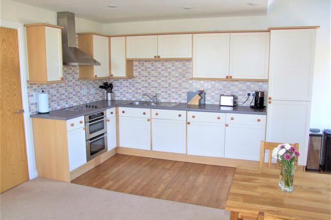 Flat to rent in Northwick Avenue, Northwick, Worcester