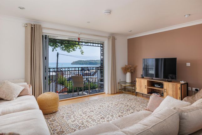 3 Langtry Place, Castle Road, Cowes photo 4