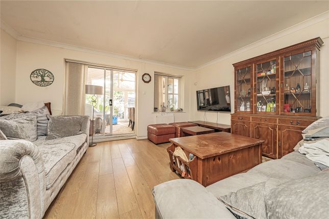 Archdale Place, New Malden photo 2