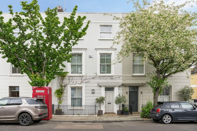 Terraced house for sale in Queensdale Road, London