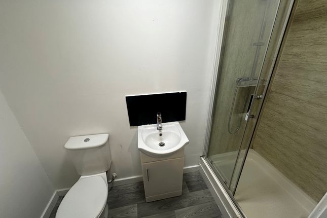 36b, Ripley photo 2