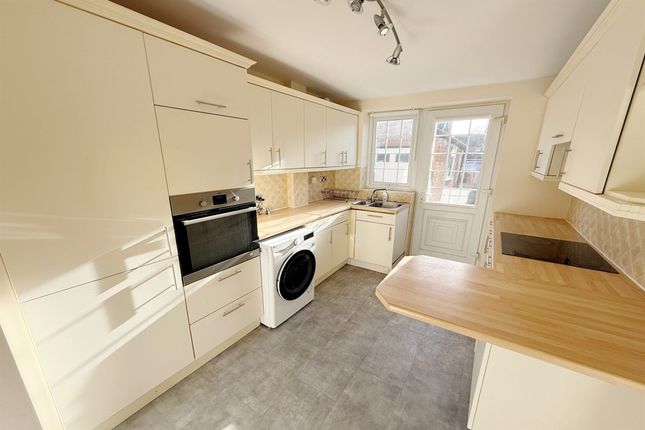79 Ashley Drive, Stockport photo 3