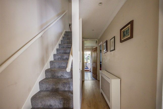 52, Myrtle Road, Croydon photo 4