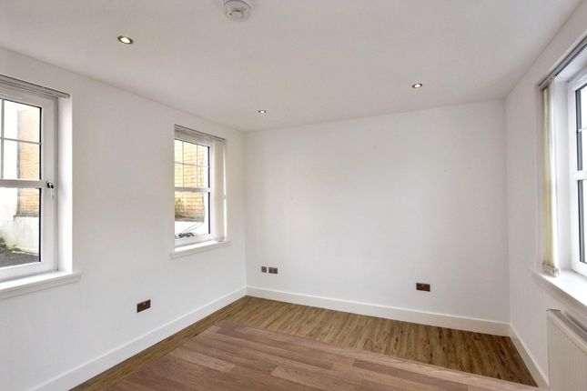 1, 2, Bridge Lane, East Ayrshire photo 4
