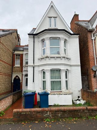 Semi-detached house to rent in Divinity Road, Oxford, Oxfordshire